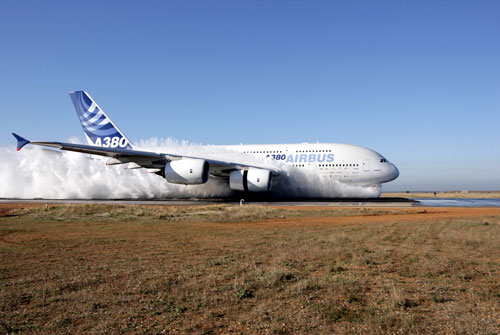 这是空中客车a380飞机在获得机型适航证前的最后