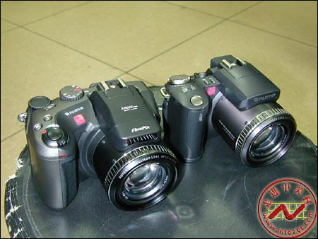 富士家用顶级数码相机FinePix S602进村(图)