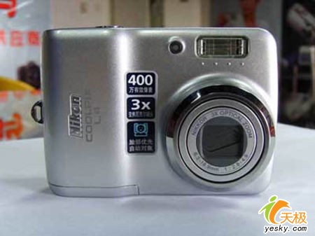 大牌也玩廉价尼康L4相机仅售1100元