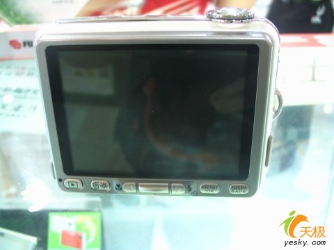 ԸԸʿV10Ϸ2780Ԫ