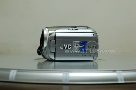 [北京]JVC硬盘摄象机3400元还赠摄影包!_数码