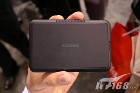CES2007:SanDisk三款新品播放器亮相(9)