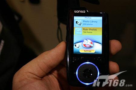 CES2007:SanDisk三款新品播放器亮相(4)