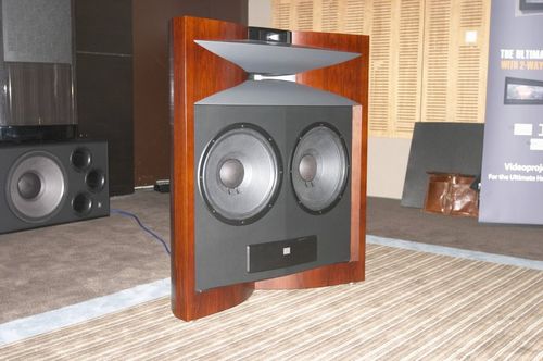 2007ȰHi-FiͥӰԺչѲ