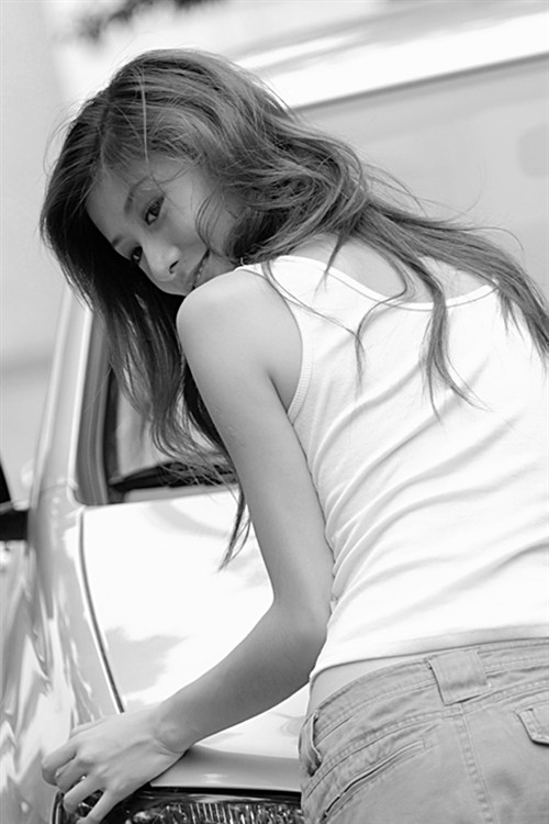 ŮӰռPOSEָ