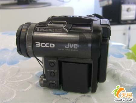 СҲ3CCDJVCGR-X56500