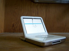 折断iPod 打造世上最小笔记本iTop_数码