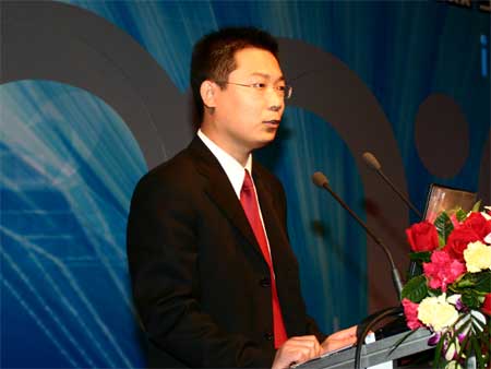 科技时代_图：清华同方计算机系统本部马江伟现场致辞