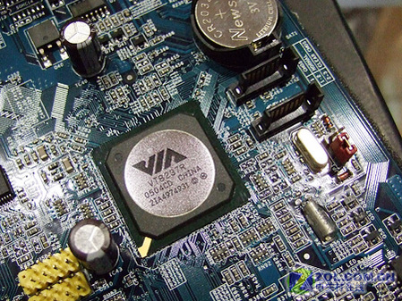 л399Ԫ939/PCIE