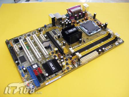 力拼二线品牌华硕945PL主板突破800元