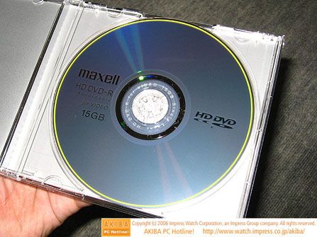 单层记录15gb数据 hd dvd-r光盘闪亮登场