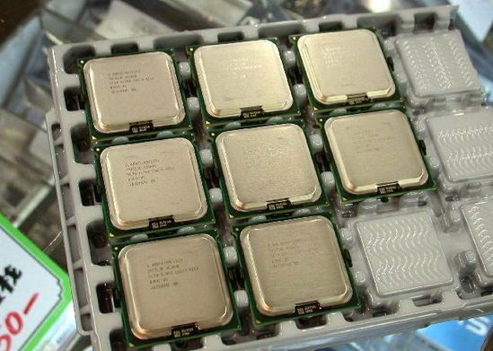 IntelWoodcrestXeon5100系列上市