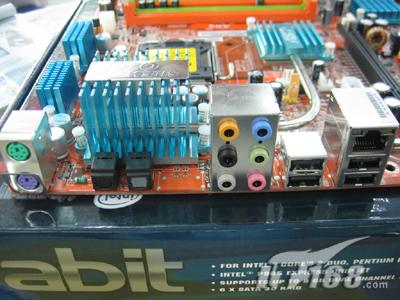 升技P965扣肉AB9主板低调上市售1099元