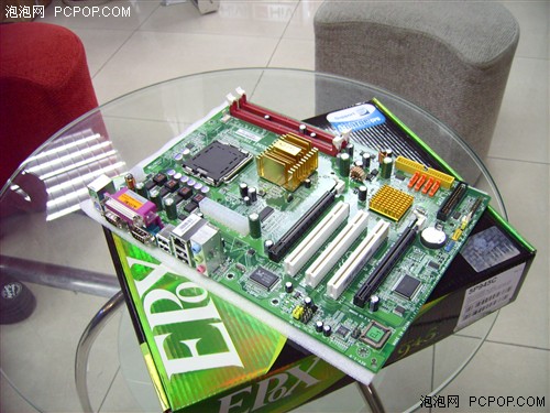 ٷ945Ʒ֧Conroe699Ԫ