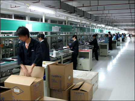 揭开板卡生产神秘面!PConline新天下工厂行