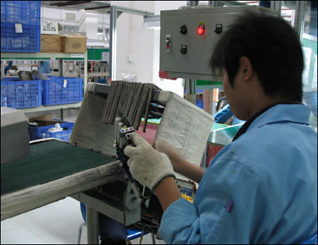 揭开板卡生产神秘面!PConline新天下工厂行