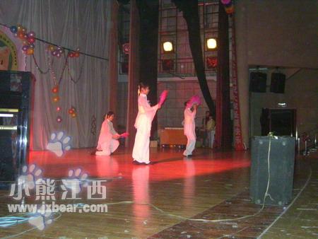 [活动]盛况空前！小熊江西圣诞狂欢派对