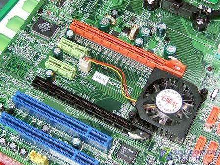 ʡ300ԪNF570-SLI649Ԫ
