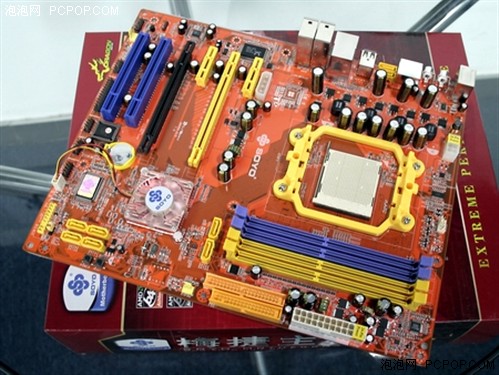 中端舍我其谁 梅捷NF550主板逼死570SLI