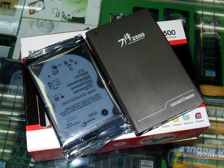 捆绑促销希捷80GB本盘+硬盘盒售价560元
