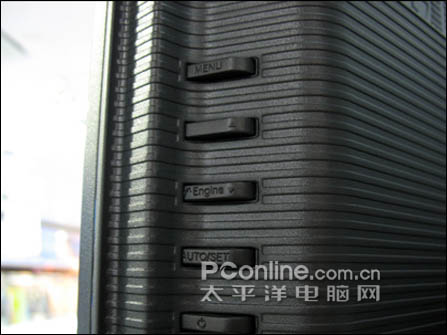 1600:1对比度!LG正宗19液晶杀至1660