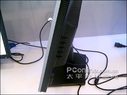 1600:1对比度!LG正宗19液晶杀至1660