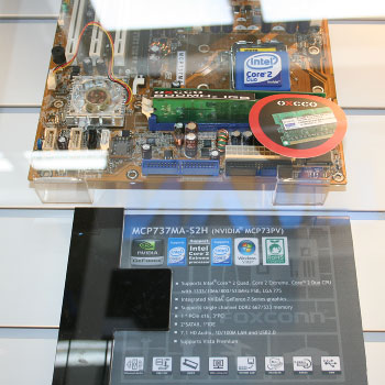 Ƽʱ_CeBIT 2007ʿչʾMCP737MA-S2H