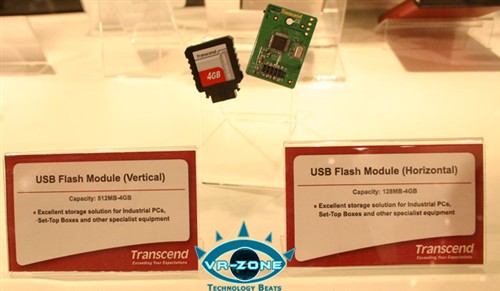 CeBit!FlashƷ32GBSSD