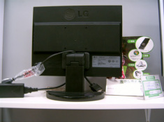 小巧玲珑LGL1553S液晶显示器仅售1399元