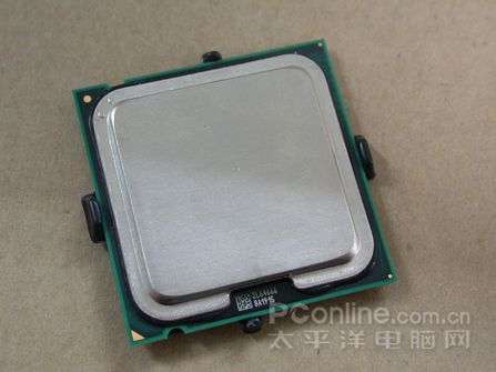 酷睿超频王E4300处理器再跌200终于破千元