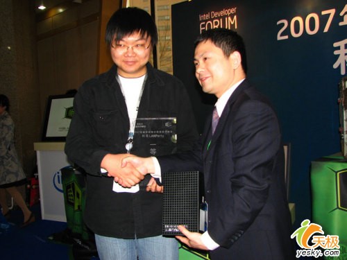 йLANPartyCLPA2007IDF