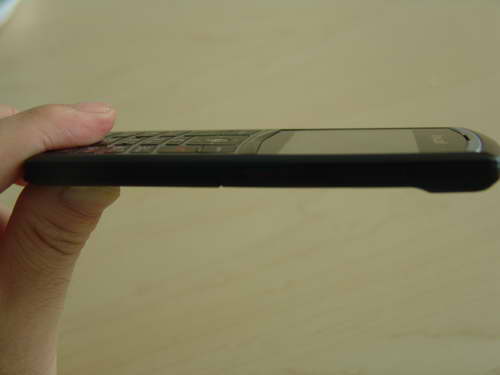 世界第一薄三星6.9mm超薄手机X828评测(2)