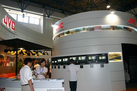 科技时代_图文：第十五届北京广电展JVC展台
