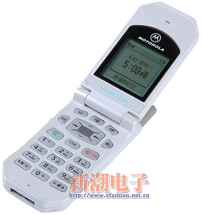 清新魅影摩托罗拉V680+CDMA手机(图)_业界