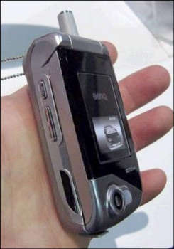 百万像素的黑马--明基发布新款手机S700