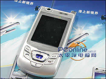 重庆市场三星第一款滑盖手机SGH-D418上市_
