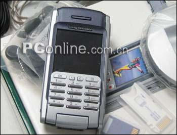北京市场索尼爱立信智能手机P908降价300元