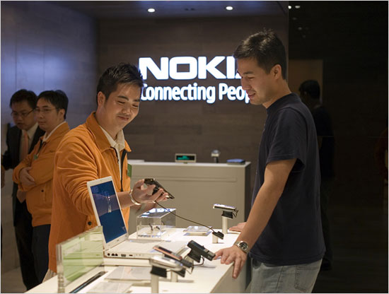 诺基亚品牌旗舰体验店在香港正式开张_手机