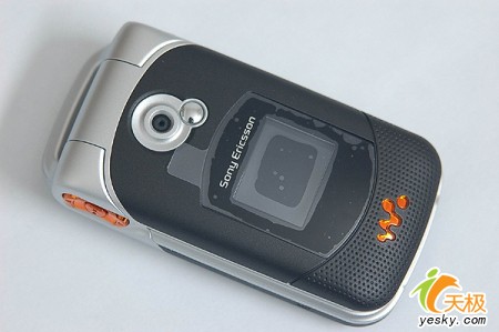 WalkmanֻW300i1750Ԫ