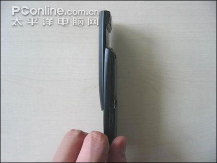 酷炫滑盖手机三星D828即将跌破4K