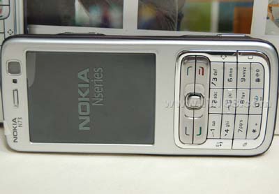 色之诱惑 诺基亚红色版N73上市售价4100_手机