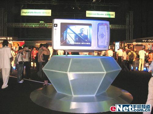 2006诺基亚杭州新品发布会现场展示_手机