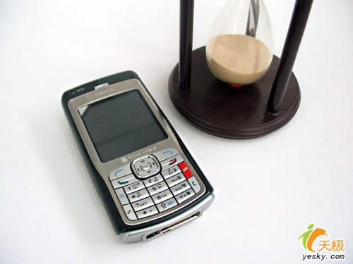 S60第二版末代机皇 诺基亚N70又创新低_手机