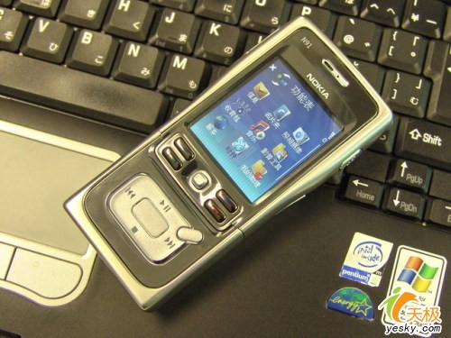 Walkman!ŵ΢ӲN914000