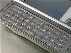 掌上的笔记本机多普达838仅售2900元