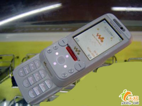 WalkmanֻW830cʽ½
