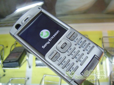 商务首选，索爱智能手机P990i只售3740元