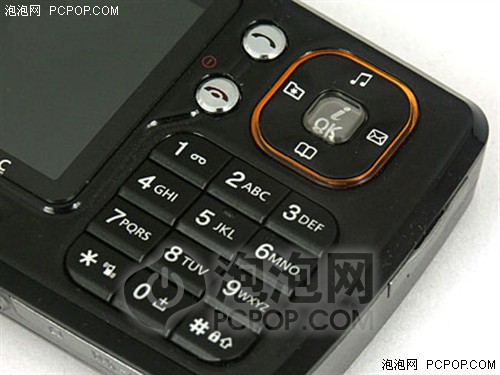 横屏颠覆传统泛泰DC式手机PG8000涨价200
