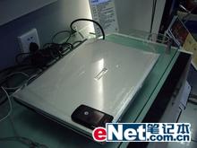 三星19英寸本M70降1千刺激大屏市场