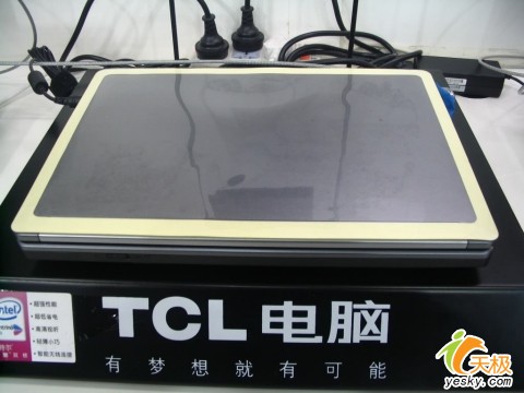 双核魅力TCLK22廉价双核笔记本到货